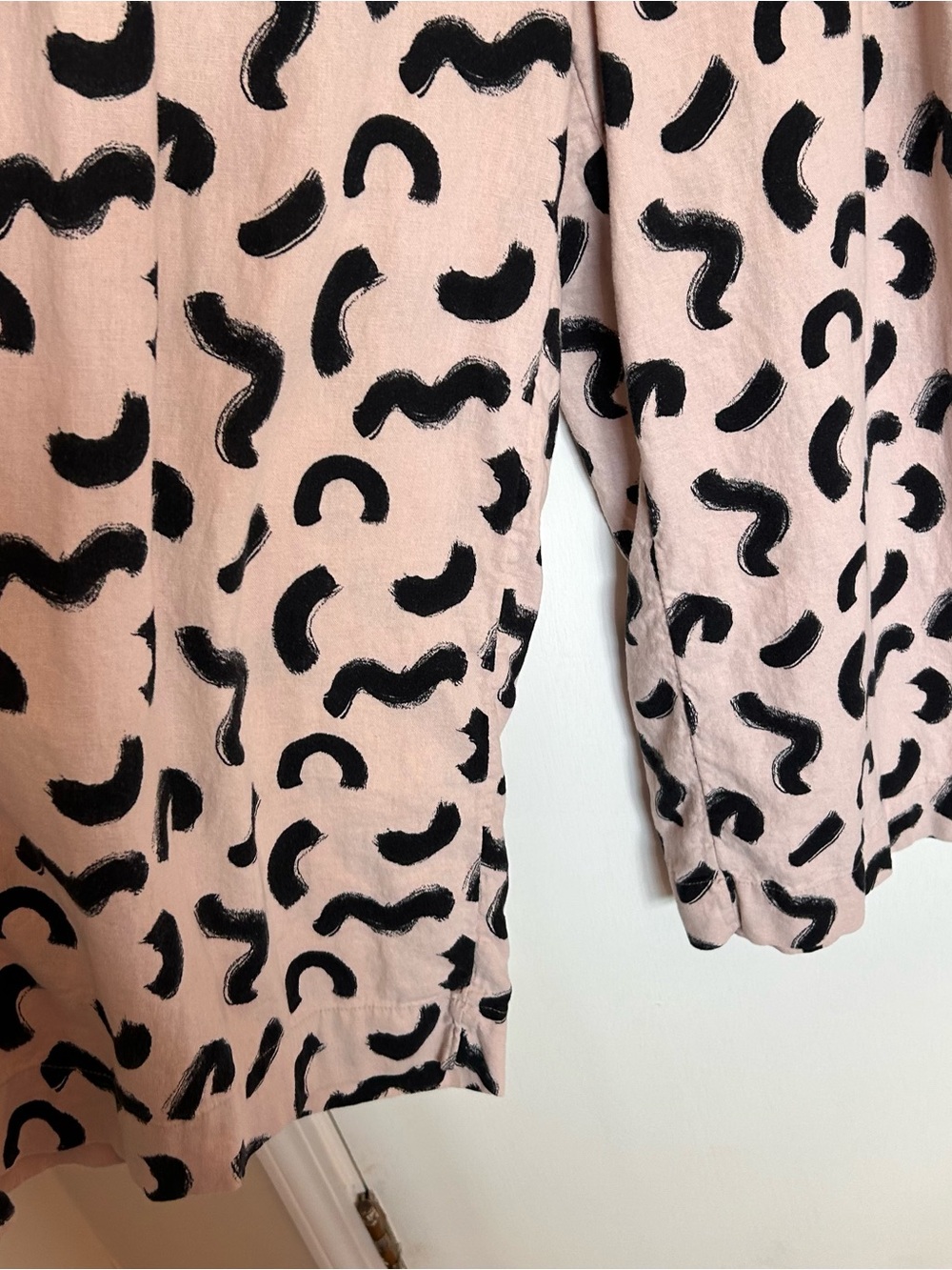 a new day tan and black wide leg cropped pants Abstract Print - Picture 2 of 8